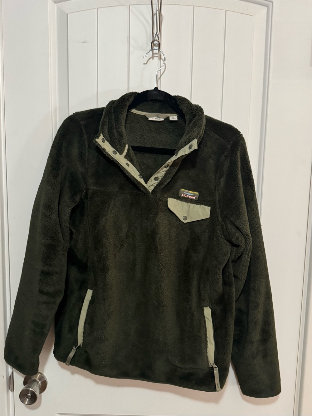 L.L. Bean Olive Green Adult Fleece Snap Pullover with Contrast Trim